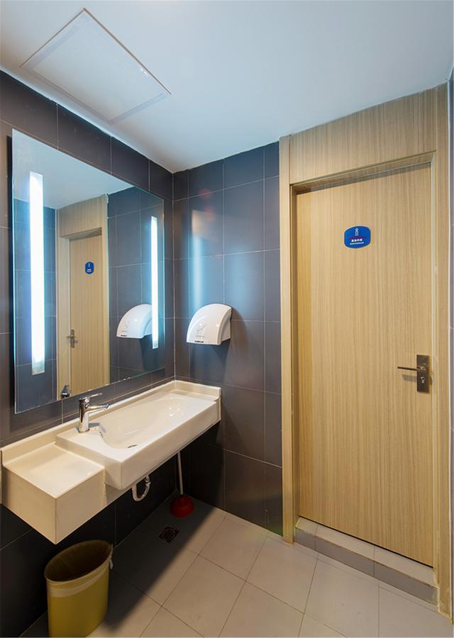Hanting Hotel Shanghai Chunsha Jinhui Plaza Εξωτερικό φωτογραφία